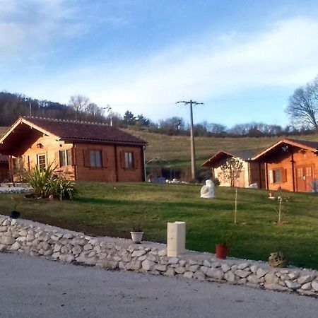 Chalet Charmant A Dausse Avec Piscine Et Jardin المظهر الخارجي الصورة